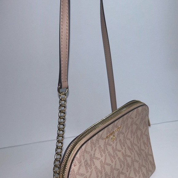Michael Kors Pink Monogram Crossbody Bag - Picture 4 of 5